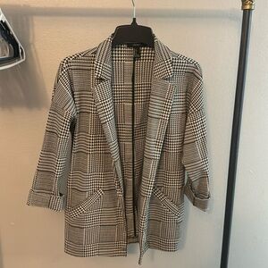 Forever 21 houndstooth blazer